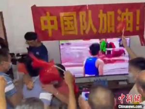 中国选手邓培程东京残奥会夺冠